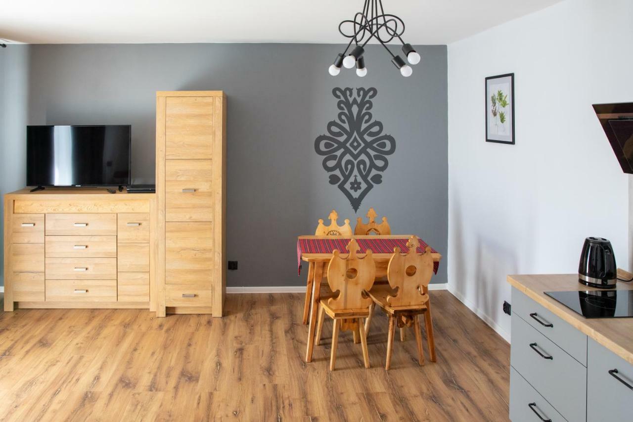 5 Wierchow Apartamenty Bukowina Tatrzanska Exterior photo
