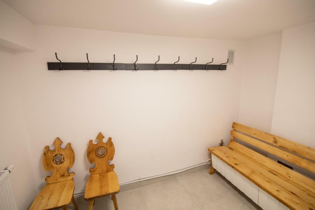 5 Wierchow Apartamenty Bukowina Tatrzanska Exterior photo